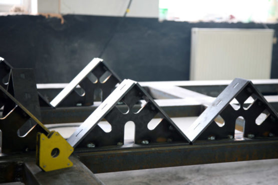Własnej produkcji kątowniki do spawania